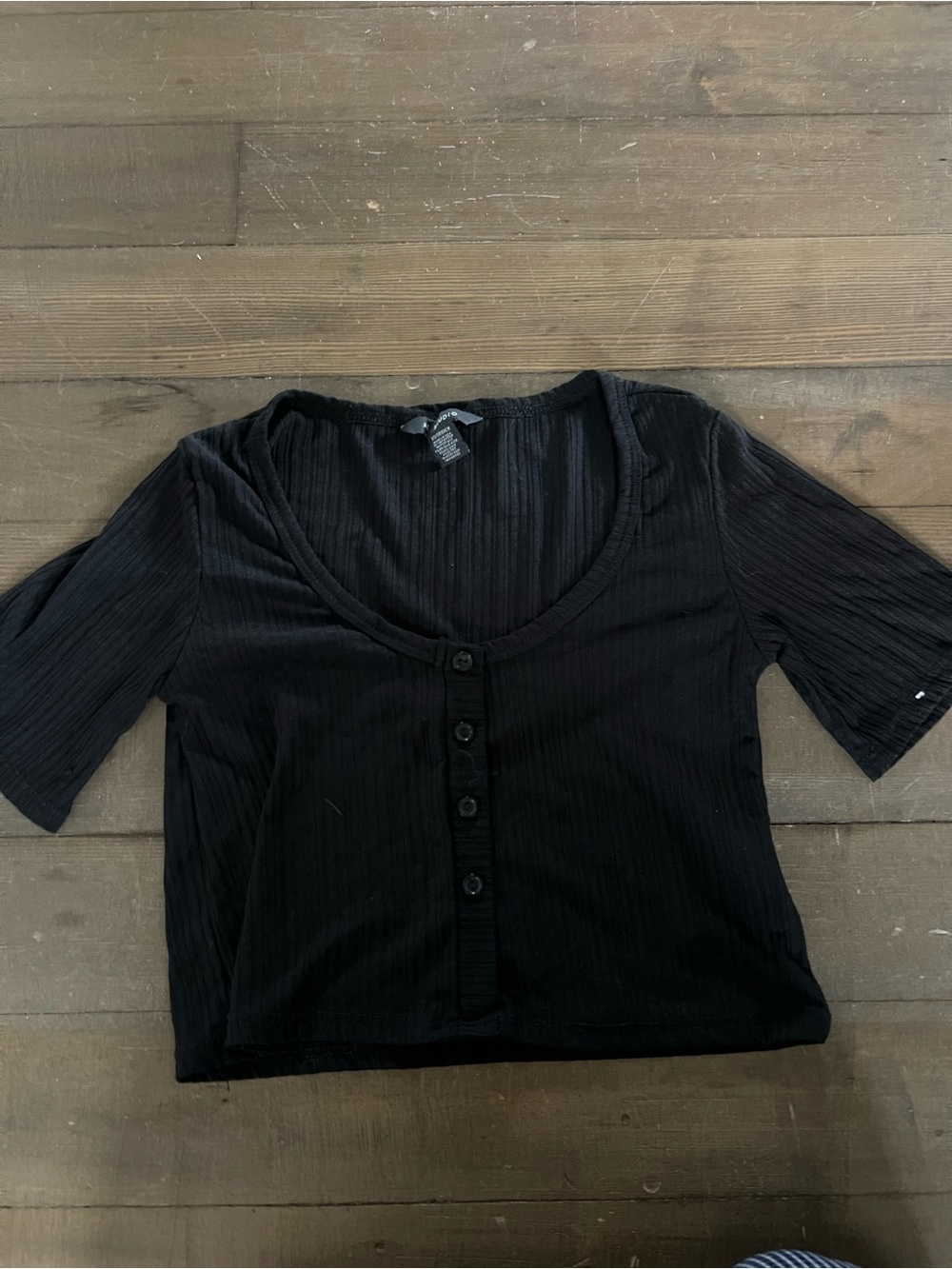 Black Ribbed Button-Front Crop Top